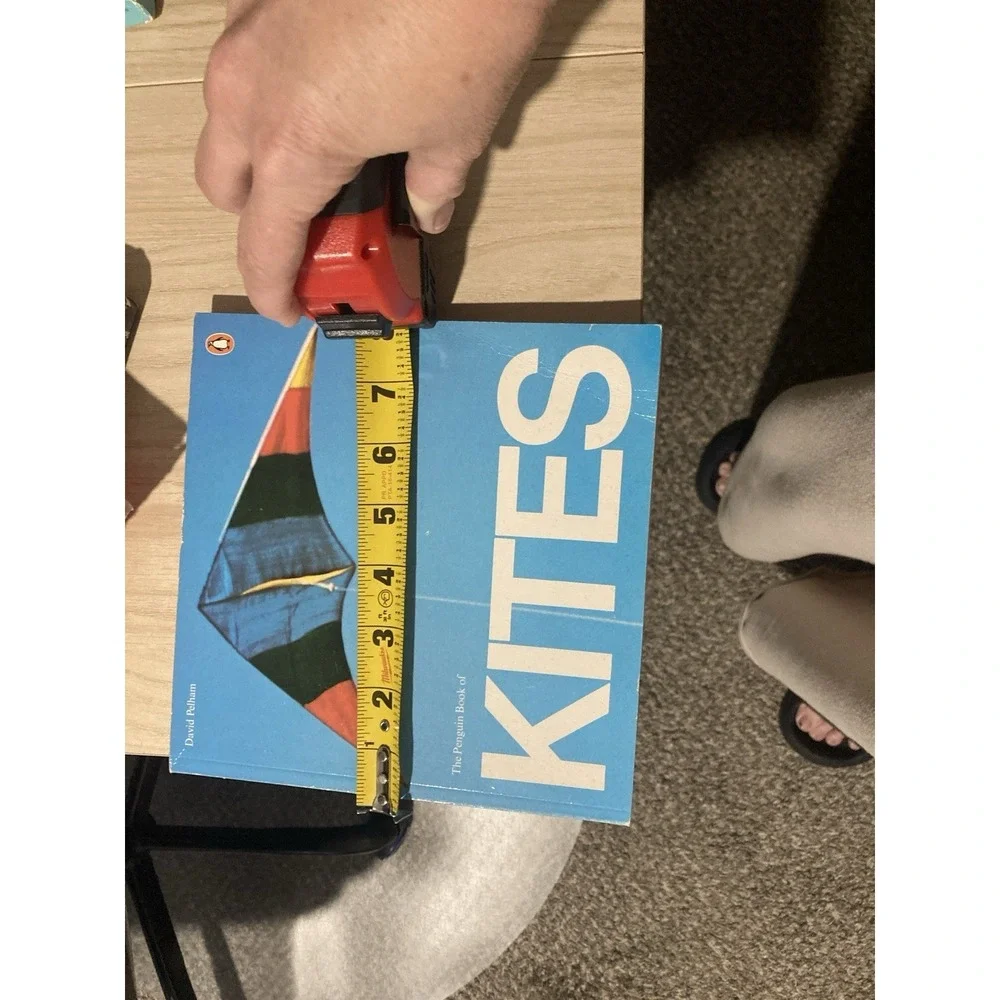 The Penguin Book of Kites David Pelham 1976 Paperback Illustrated Penguin